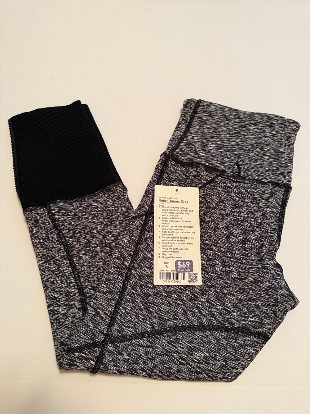 Lululemon athletica. Rebel Runner Crop 23”. Size 6. NWT